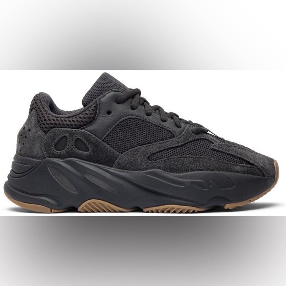 adidas Men's Yeezy Boost 700 'Utility Black